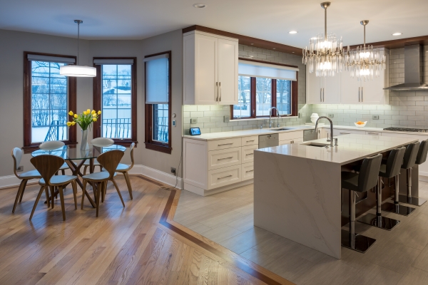 Kitchen and Breakfast Area.jpg 5